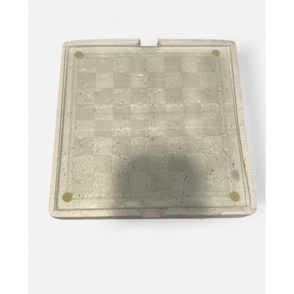 Grandmaster Regulation Chess Set - Picture 6 of 6